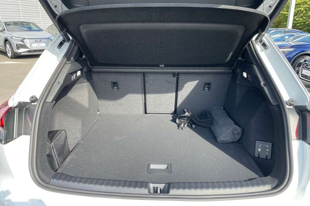 Audi Q4 E Tron 210Kw 45 Quattro 82Kwh S Line Leather Silver #9