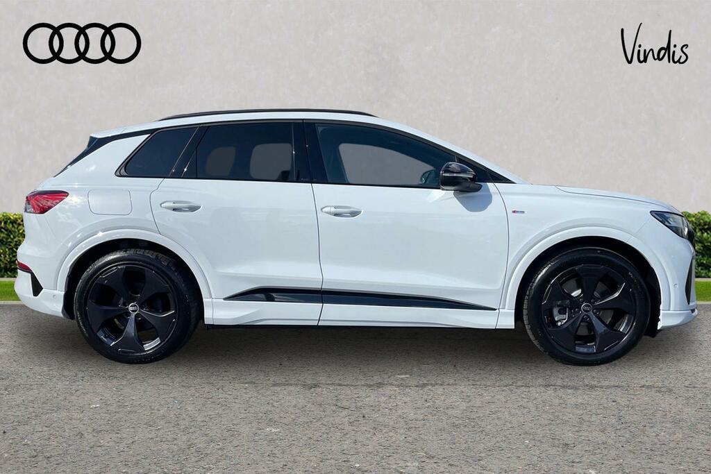 Audi Q4 E Tron Audi Q4 E-tron Estate Special Edition 210Kw Perfor White #4