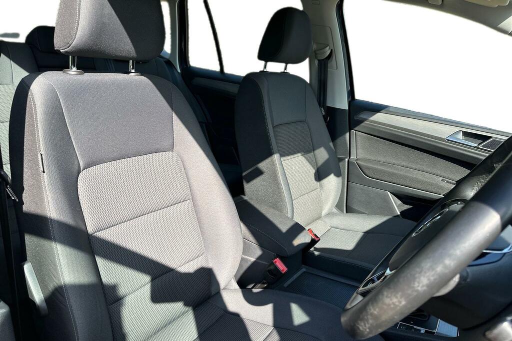 Volkswagen Golf SV Golf Sv Se Tdi Red #14