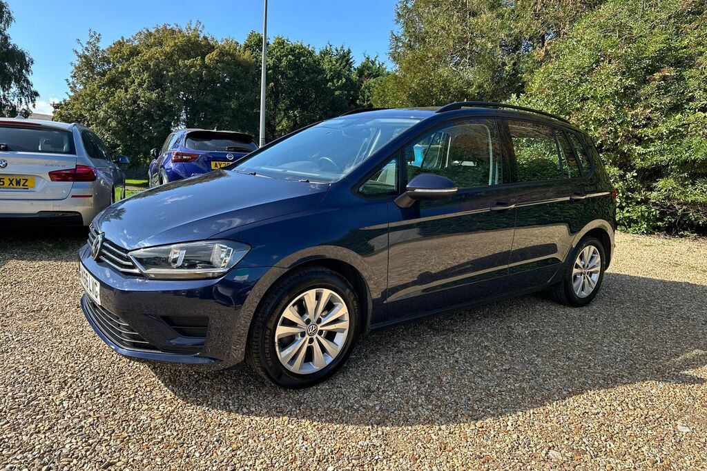 Volkswagen Golf SV Golf Sv Se Tdi Red #27