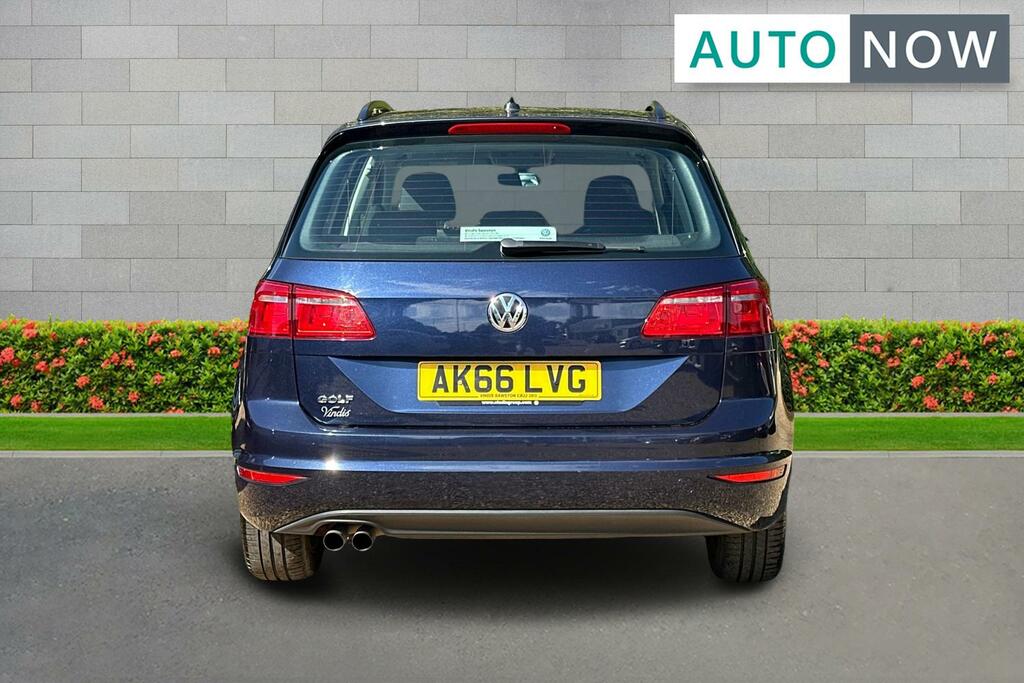 Volkswagen Golf SV Golf Sv Se Tdi Red #7