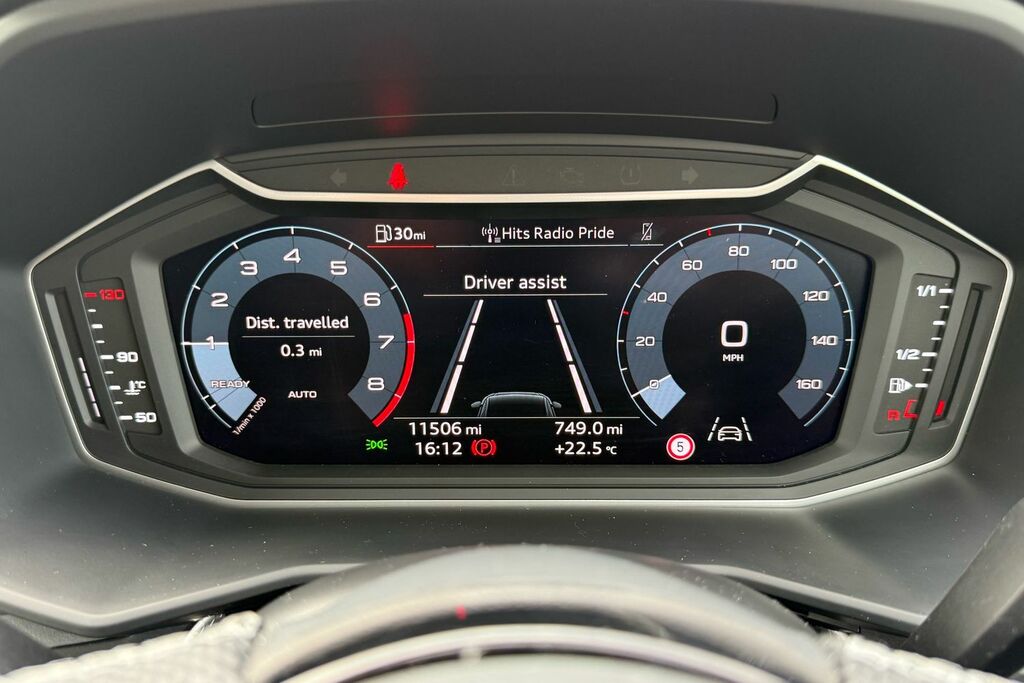 Audi A1 Audi 30 Tfsi 110 Black Edition S Tronic Black #24