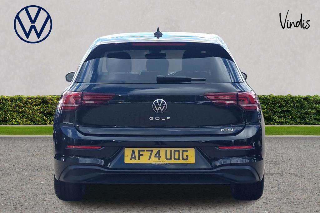 Volkswagen Golf Volkswagen Golf Match 1.5 Etsi 150Ps 7-Speed Dsg 5 Black #4
