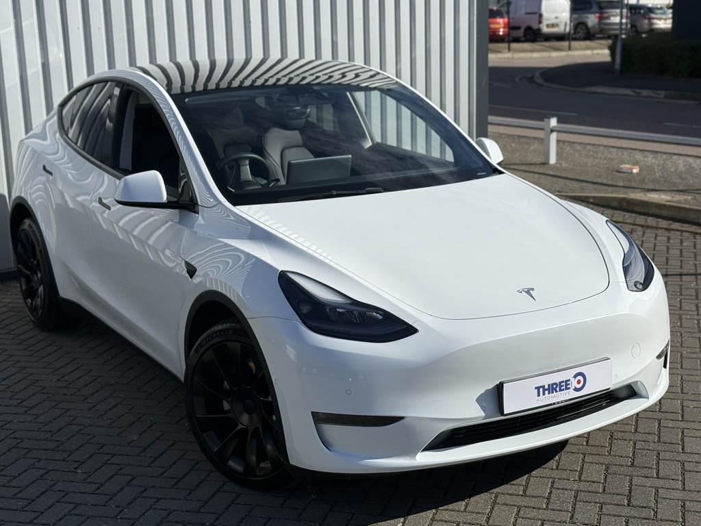 Tesla Model Y Tesla Model Y Long Range Awd White #2