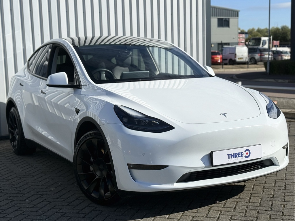 Tesla Model Y Tesla Model Y Long Range Awd White