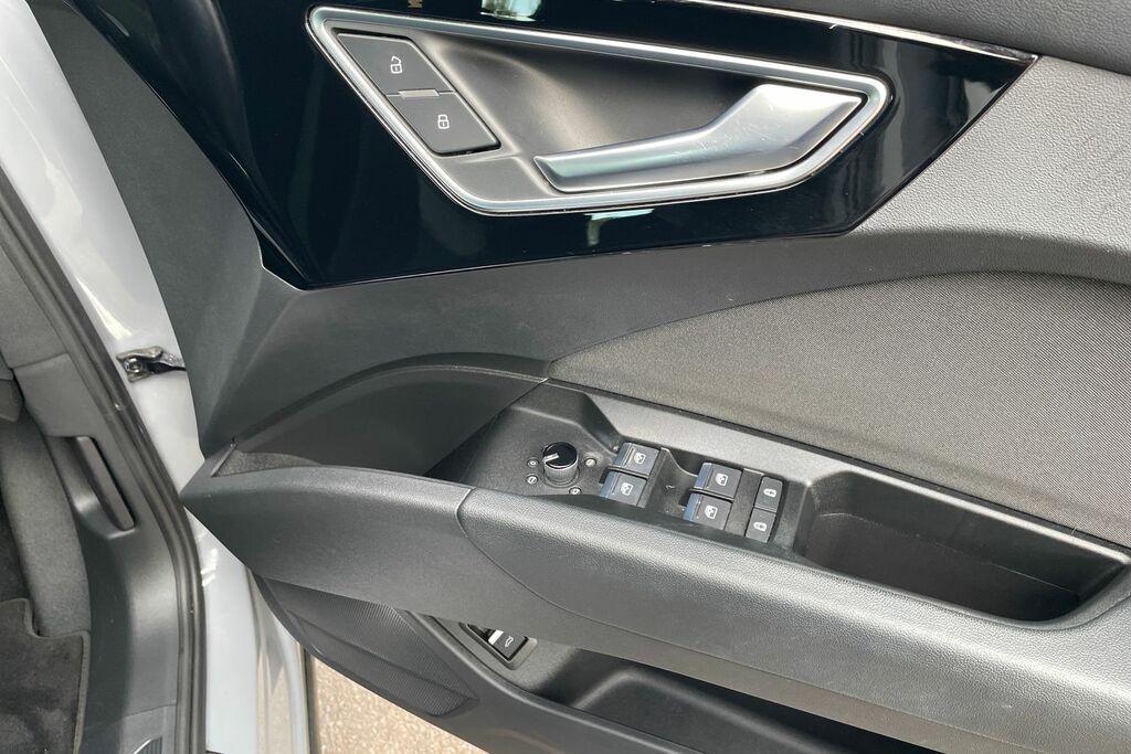 Audi Q4 E Tron Audi E-tron Estate 150Kw 40 82Kwh S Line Blue #25