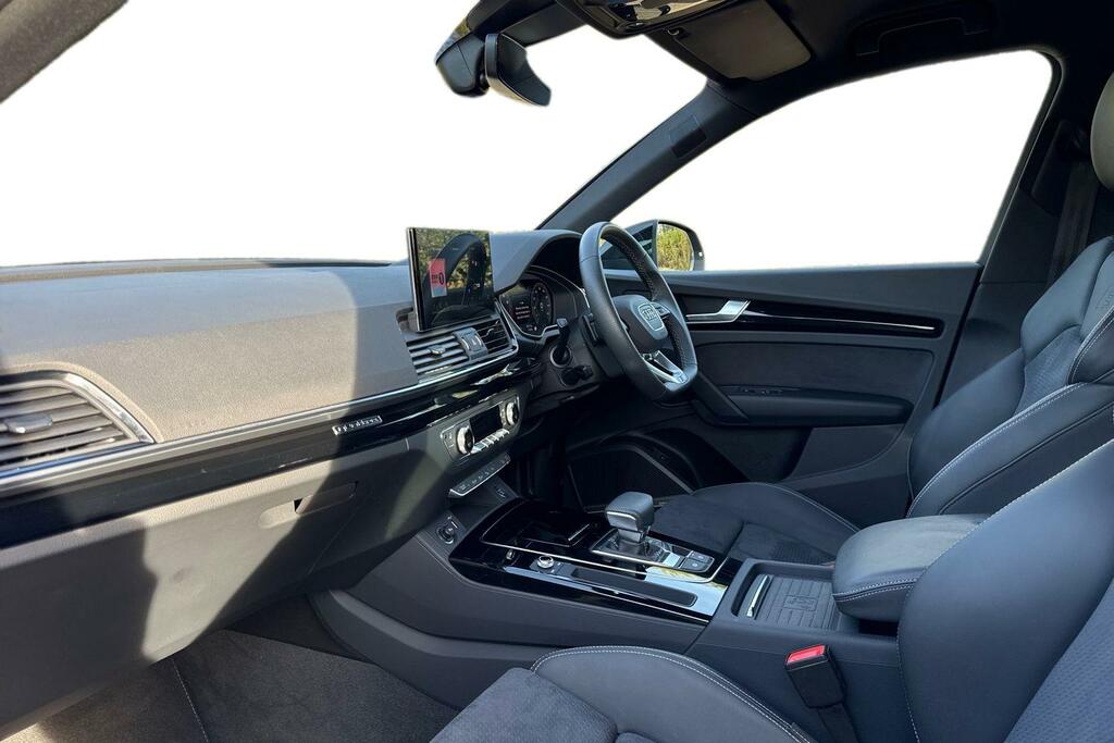 Audi Q5 Audi Q5 Sln Blk Ed 45Tfsi Mhev Q Sa Grey #2