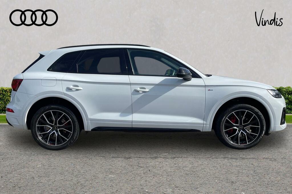 Audi Q5 Audi Q5 Edition 1 40 Tdi Quattro 204 Ps S Tronic White #4
