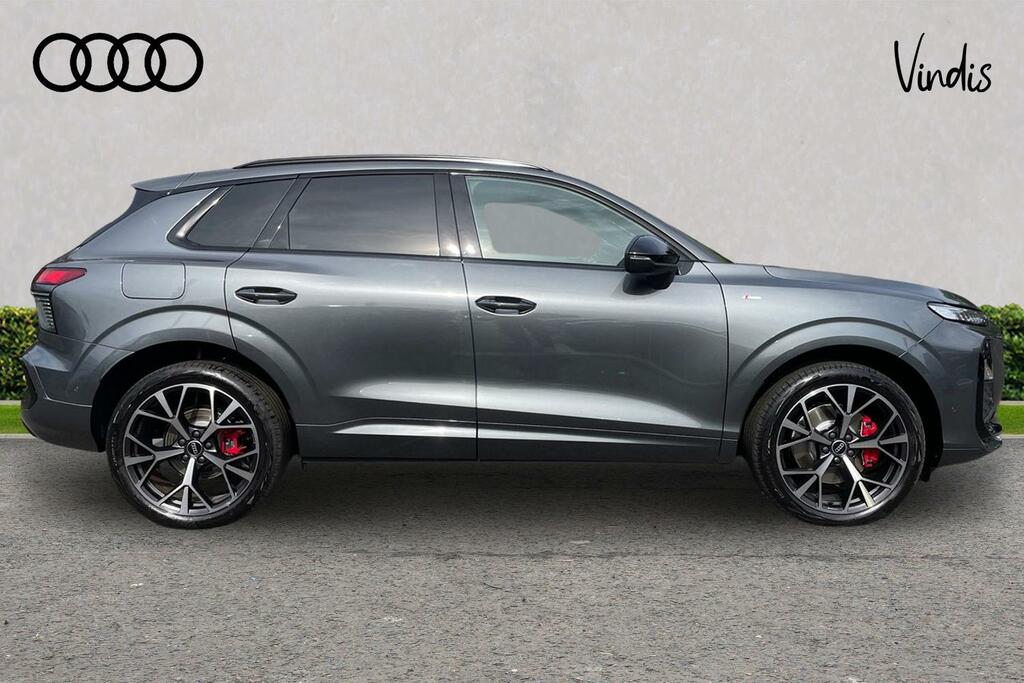 Audi Q3 Audi Q3 Estate 2.0 Tdi Edition 1 S Tron Grey #4