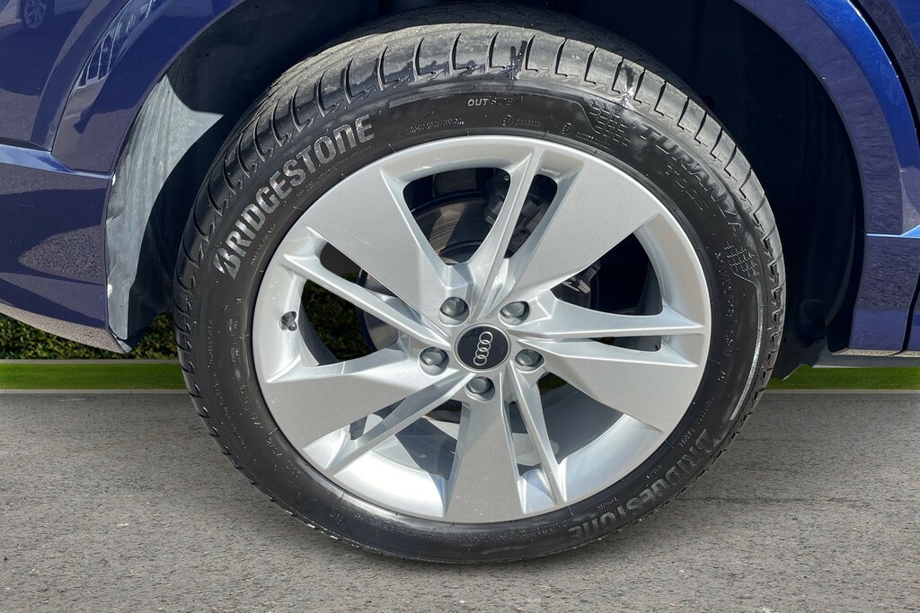 Audi Q2 Audi Q2 S Line 35 Tfsi 150 Ps S Tronic Blue #5