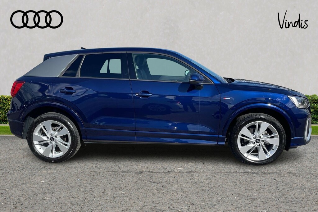 Audi Q2 Audi Q2 S Line 35 Tfsi 150 Ps S Tronic Blue #4
