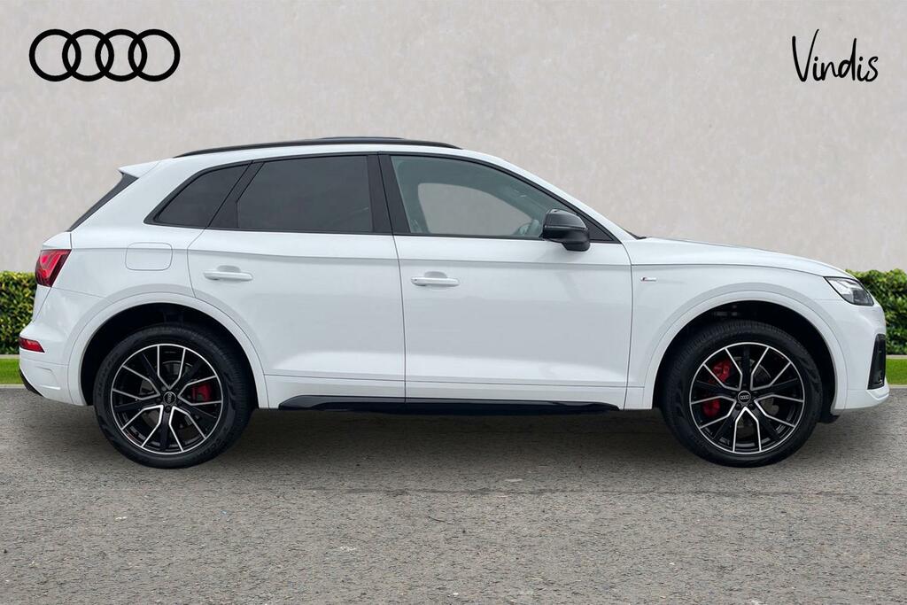Audi Q5 Audi Q5 Edition 1 40 Tdi Quattro 204 Ps S Tronic White #4