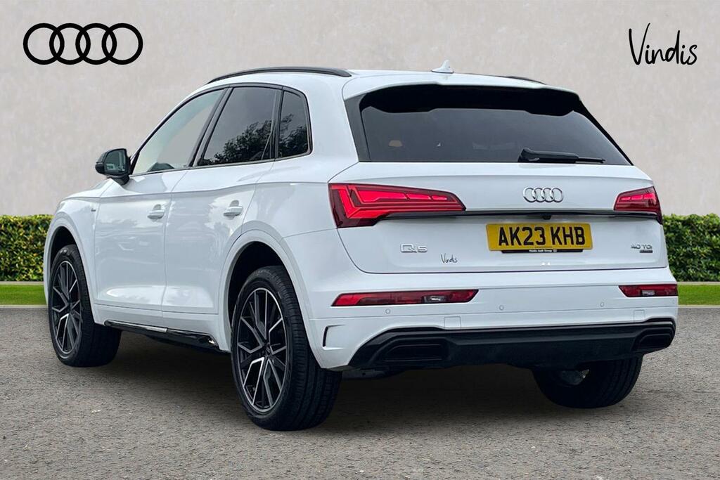 Audi Q5 Audi Q5 Edition 1 40 Tdi Quattro 204 Ps S Tronic White #3