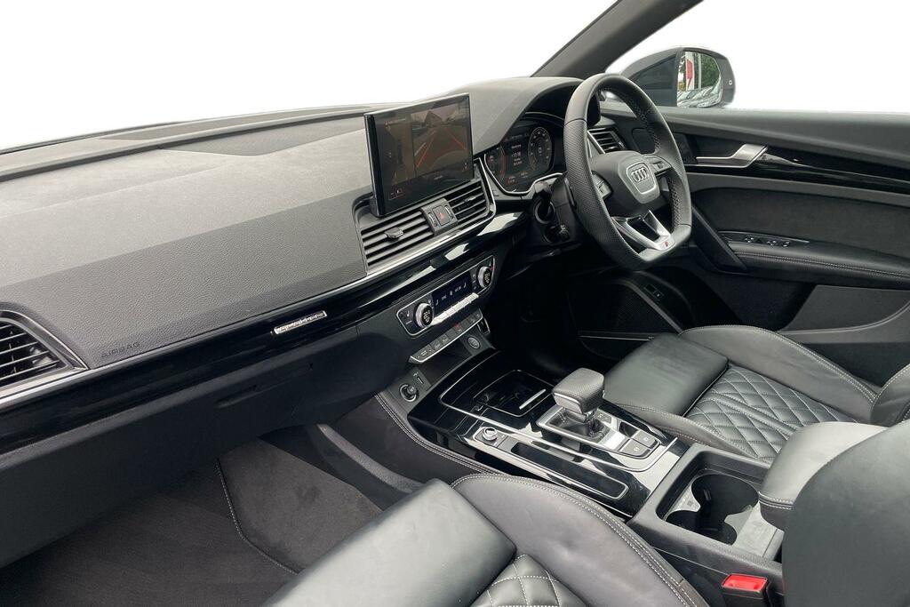 Audi Q5 Audi Q5 Edition 1 40 Tdi Quattro 204 Ps S Tronic White #2