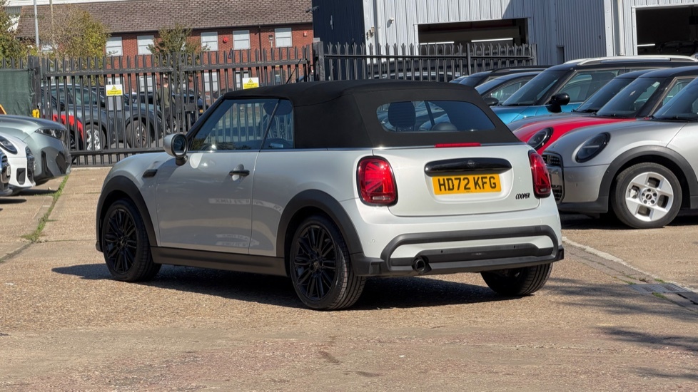 Mini Convertible Convertible Cooper Exclusive Silver #2