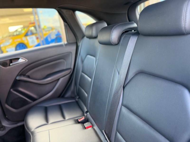 Mercedes-Benz B Class 1.5 Se Euro 5 Ss Black #19