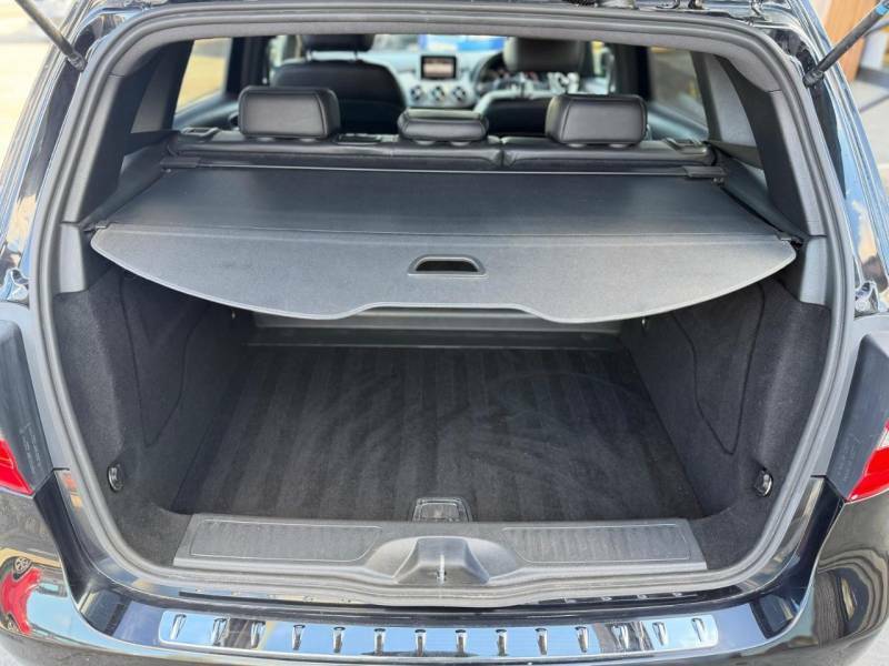 Mercedes-Benz B Class 1.5 Se Euro 5 Ss Black #16