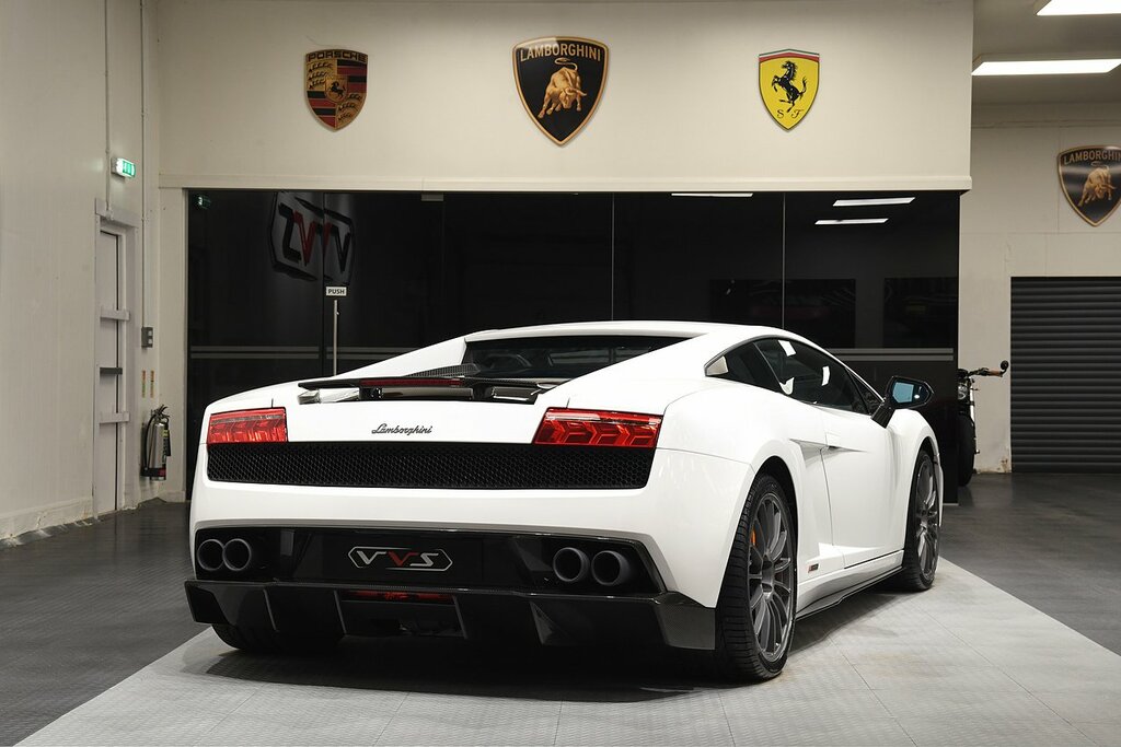 Lamborghini Gallardo Gallardo Lp550-2 Singapore Edition White #3