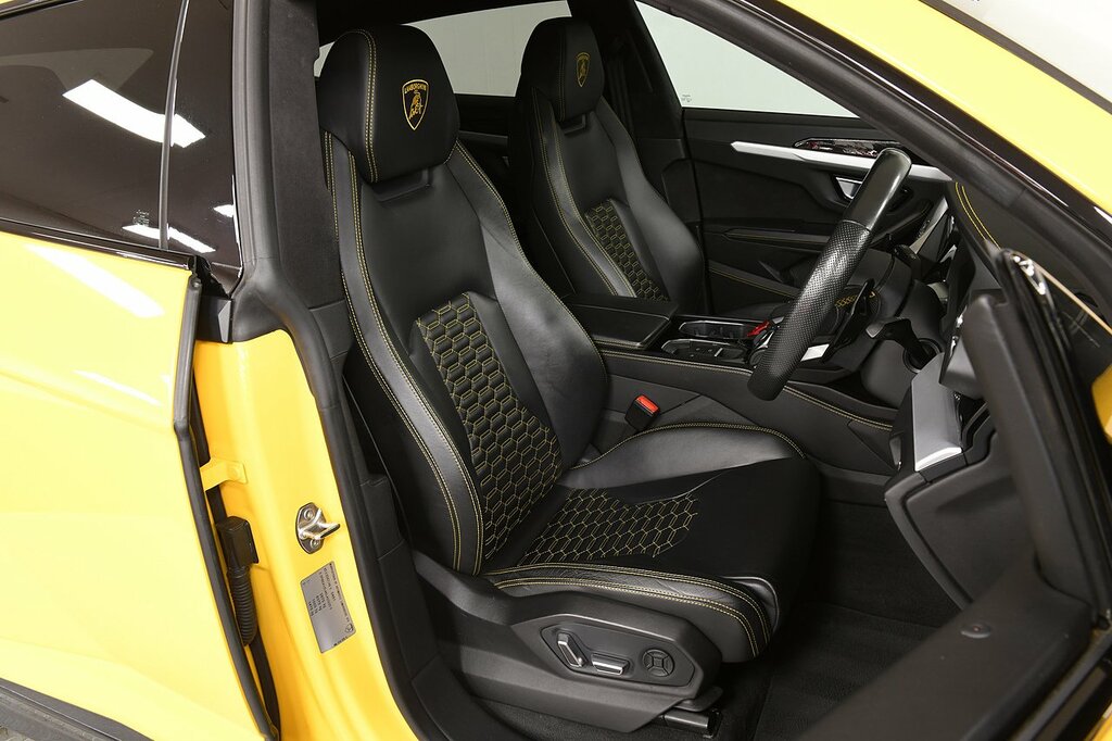 Lamborghini Urus V8 Biturbo Yellow #3