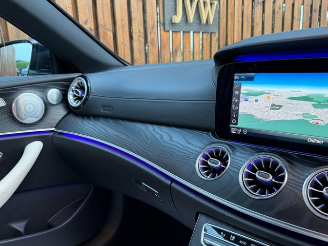 Mercedes-Benz E Class 2.0 E300de 13.5Kwh Amg Line Premium Saloon D Grey #32