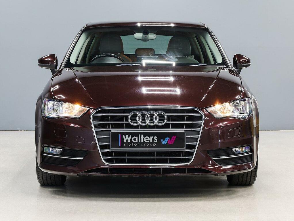 Audi A3 Tdi Se Sportback Red