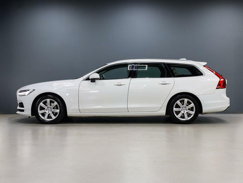 Volvo V90 D4 Momentum Estate White #6