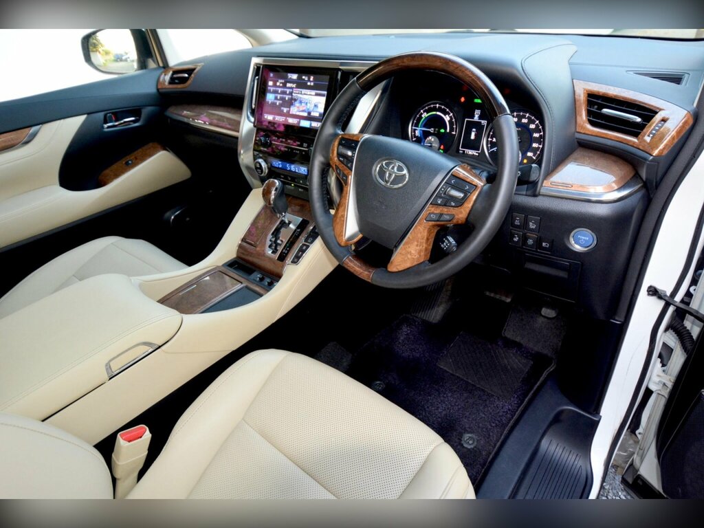 Toyota Alphard 2.5 Hybrid 4Wd-executive Lounge Edition White #2