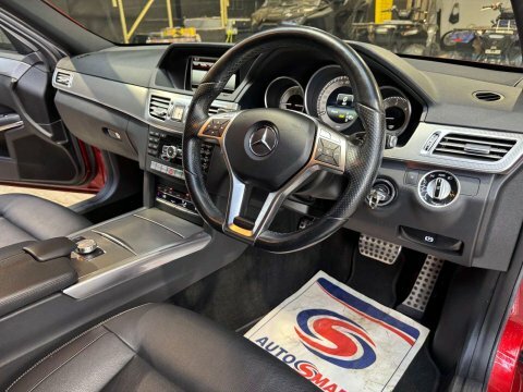 Mercedes-Benz E Class 2.1 E220 Amg KS14OSJ Red #3