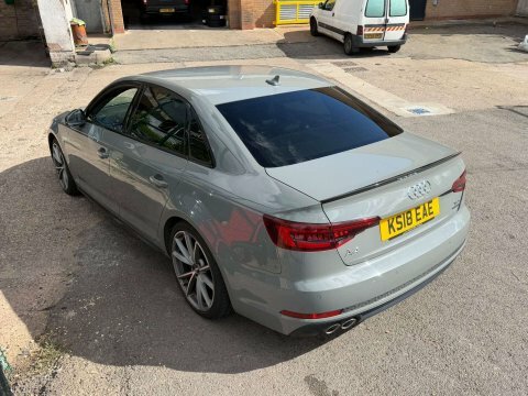Audi A4 2.0 A4 Black Grey #3