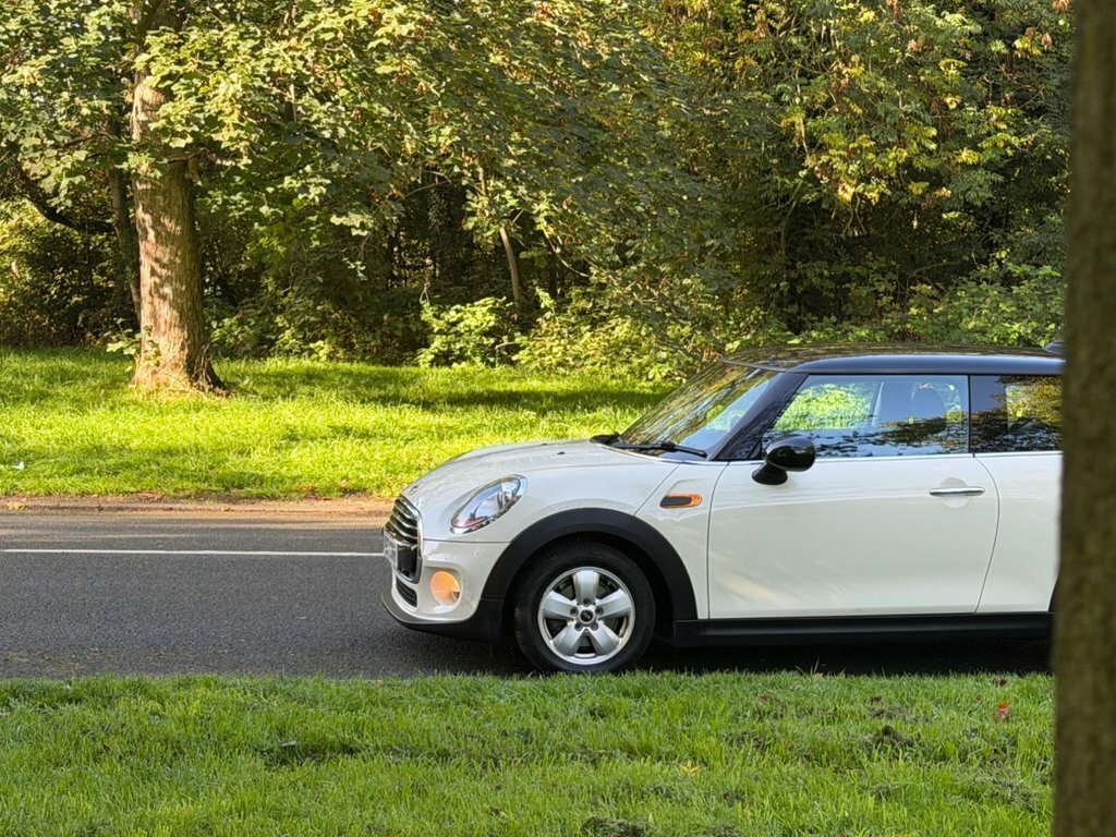 Mini Hatch 1.5 Cooper Grey #13