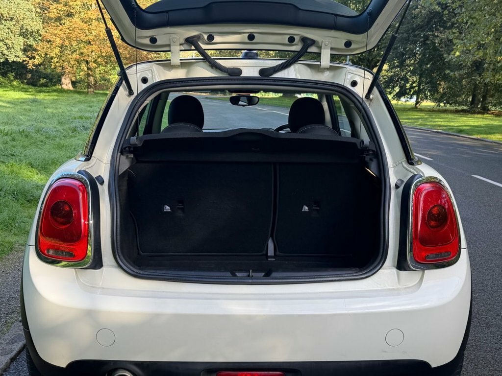 Mini Hatch 1.5 Cooper Grey #18