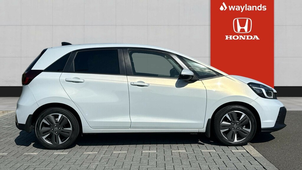 Honda Jazz Advance White #5