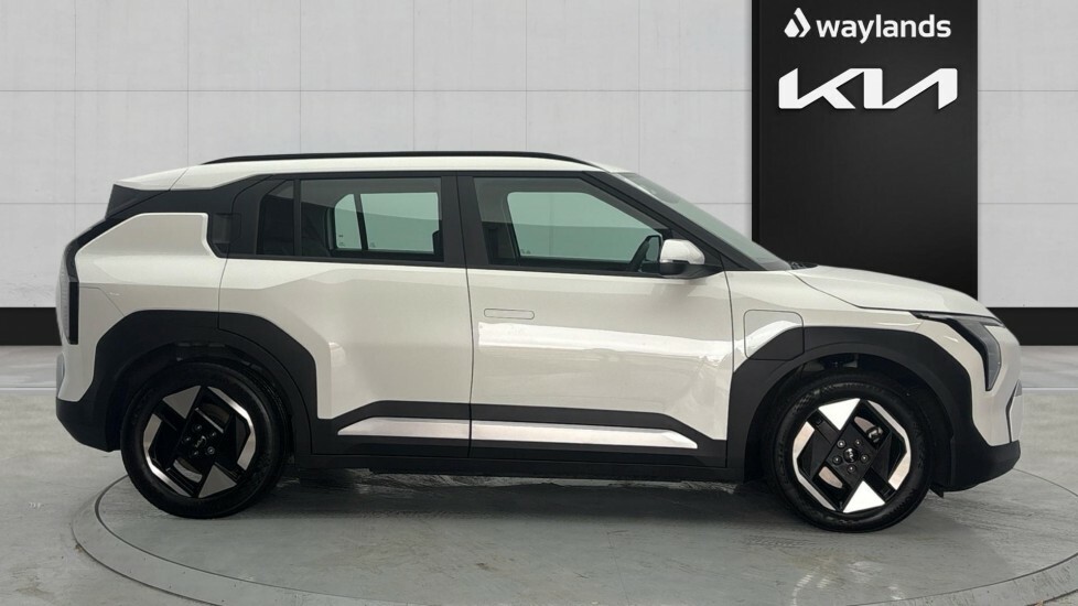 Kia EV3 150Kw Air 81.4Kwh White #4