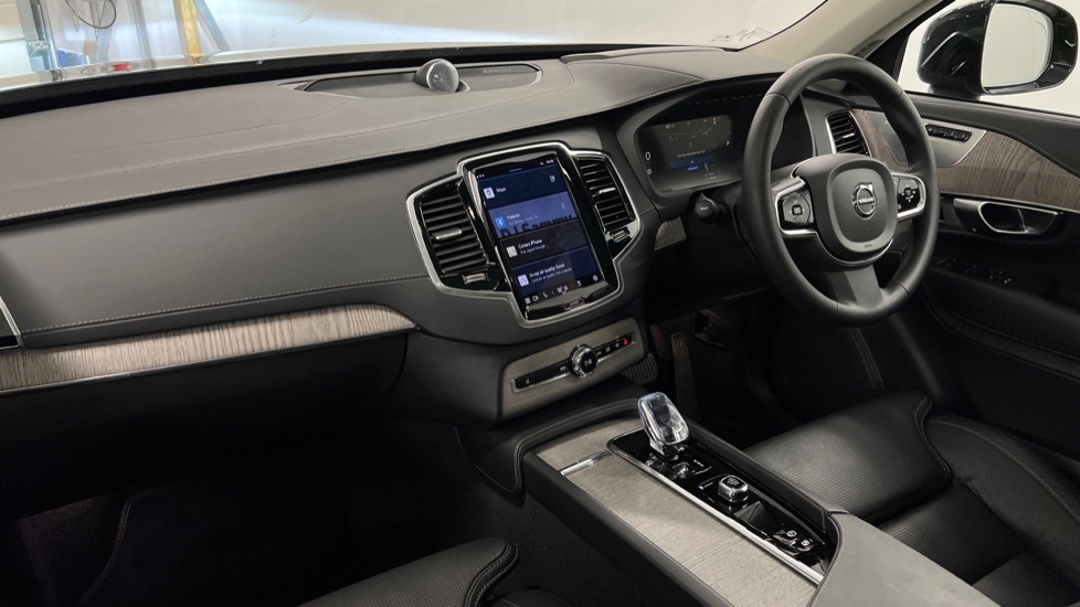 Volvo XC90 Recharge Ultimate, T8 Awd Plug-in Hybrid, Black #4