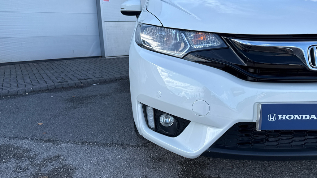 Honda Jazz 1.3L I-vtec S 101 Bhp White #54