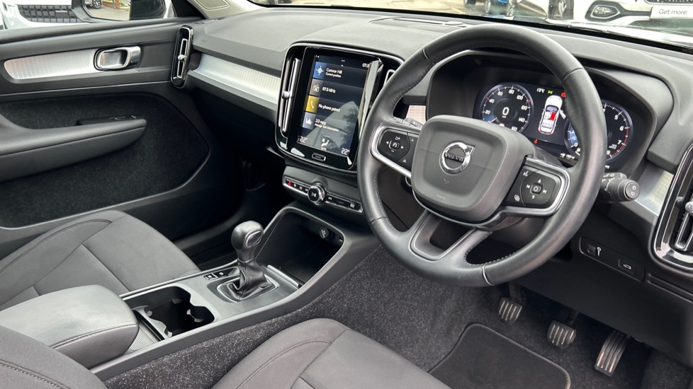 Volvo XC40 Momentum  #5