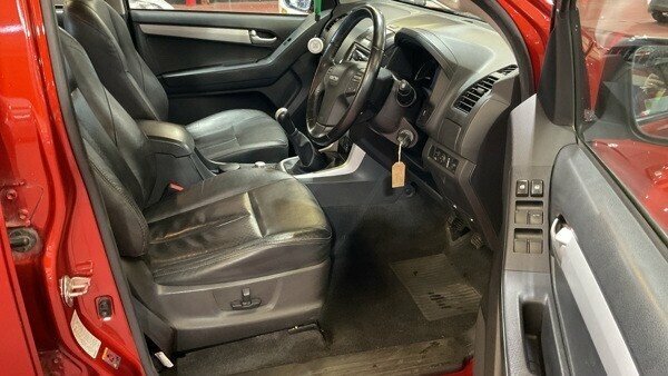 Isuzu D-Max 2.5 Td Fury 4X4 Red #7