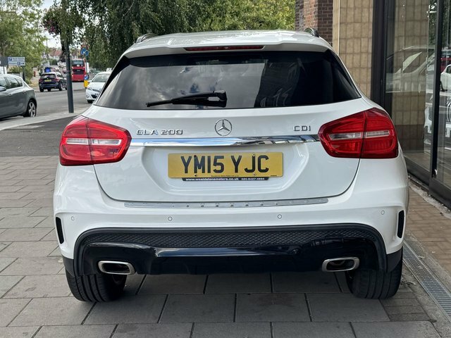 Mercedes-Benz GLA Class 2.1 Gla 200D Amg Line Premium Suv 7G- Black #6