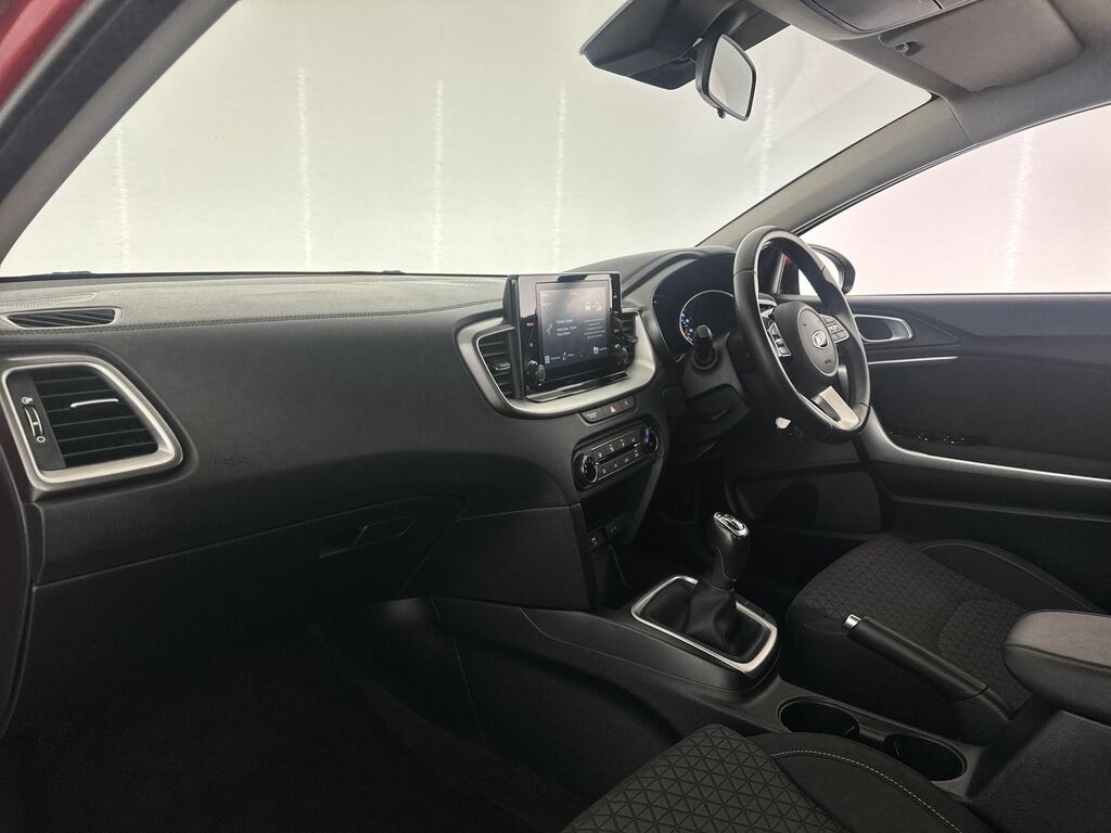 Kia Xceed 1.4 T-gdi 3 Euro 6 Ss Silver #16