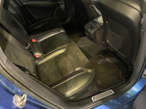 Volvo V90 D4 R-design Winter Pack, Park Assist, Adapt Grey #24