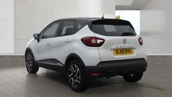 Renault Captur 0.9 Tce Energy Iconic Euro 6 Ss White #2
