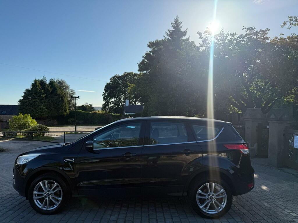 Ford Kuga 2.0 Tdci Titanium X Awd Euro 5 YJ63RPZ Black #2