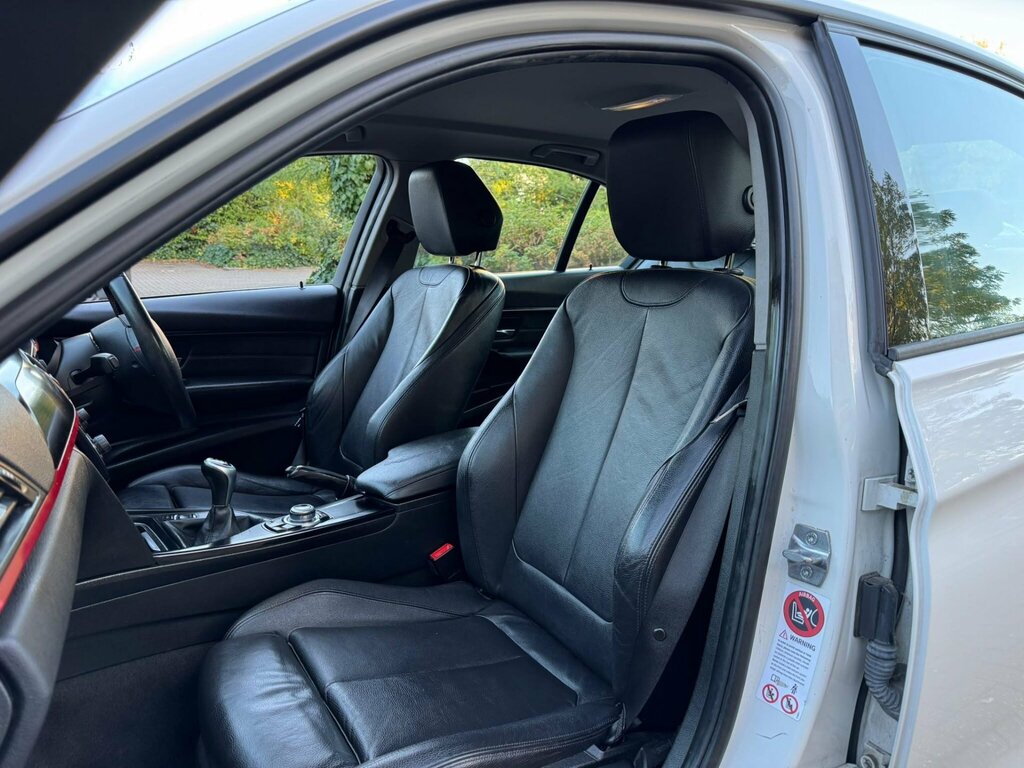 BMW 3 Series 328I Se Touring Blue #20