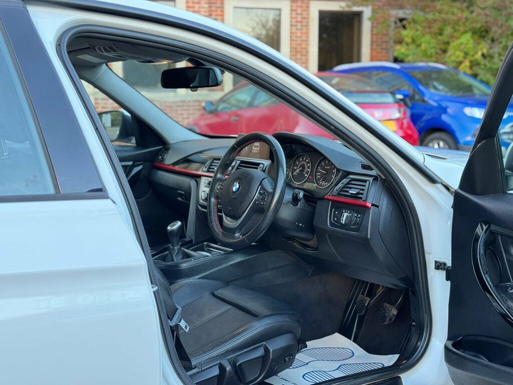 BMW 3 Series 328I Se Touring Blue #15