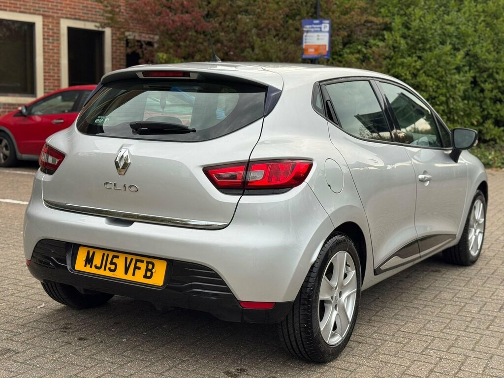 Renault Clio 1.2 16V Dynamique Medianav Euro 5 Silver #4