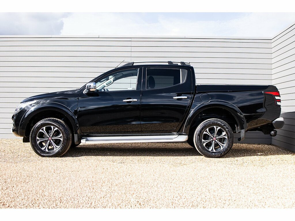 Fiat Fullback D LX Black #4