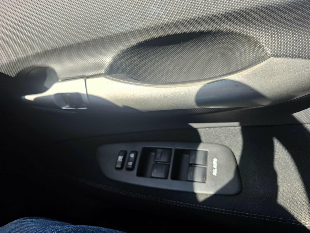 Toyota Auris Tr Valvematic #32