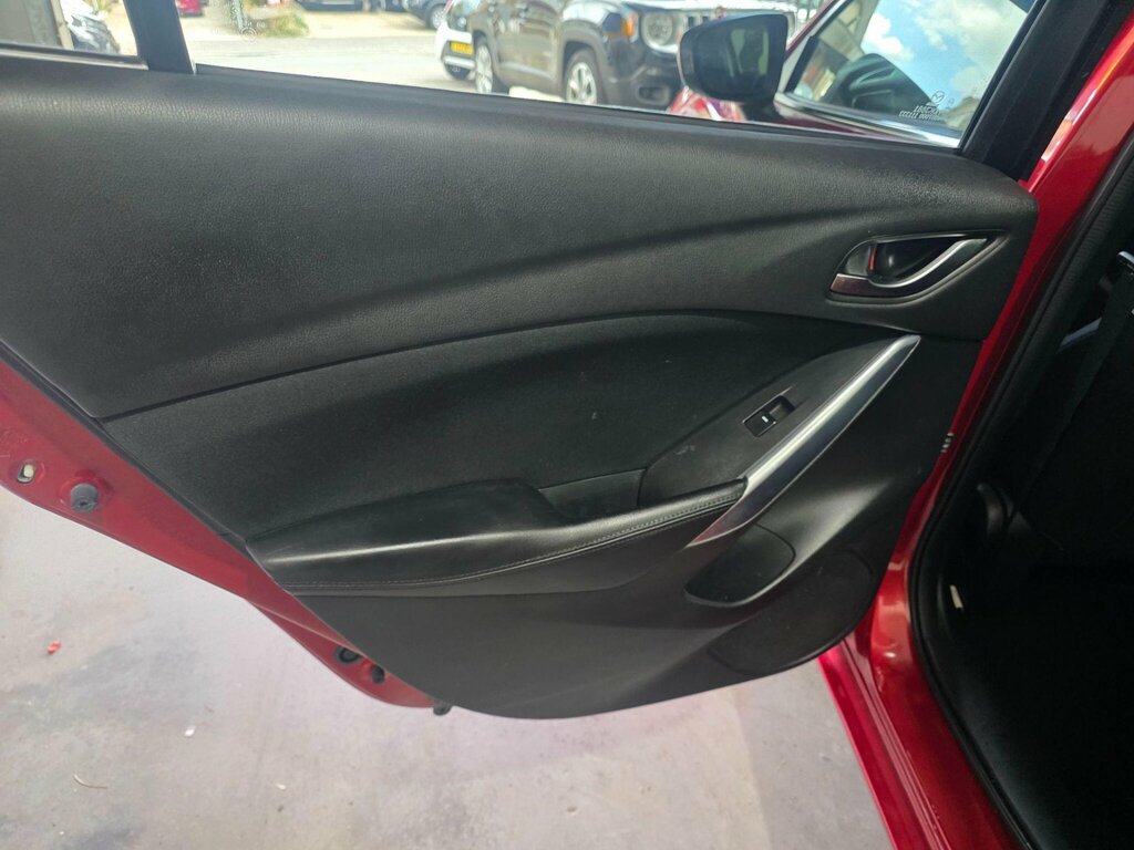 Mazda 6 2.0 Se-l Black #19