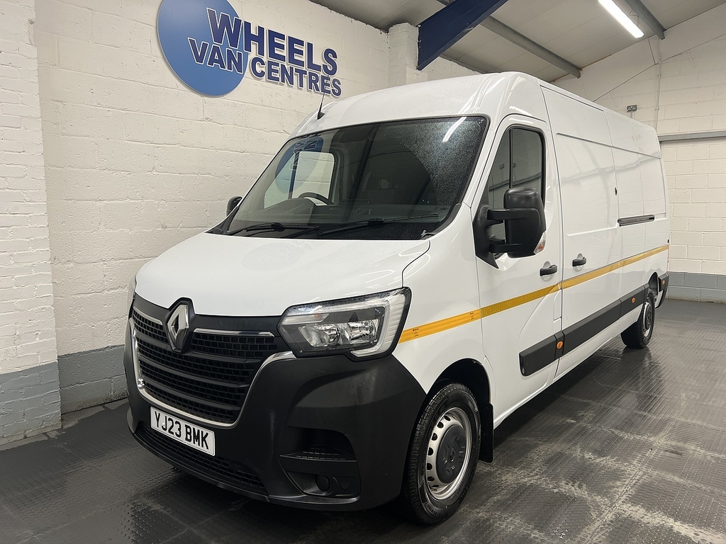 Renault Master 2.3 Dci 35 Start Panel Van Fwd L White