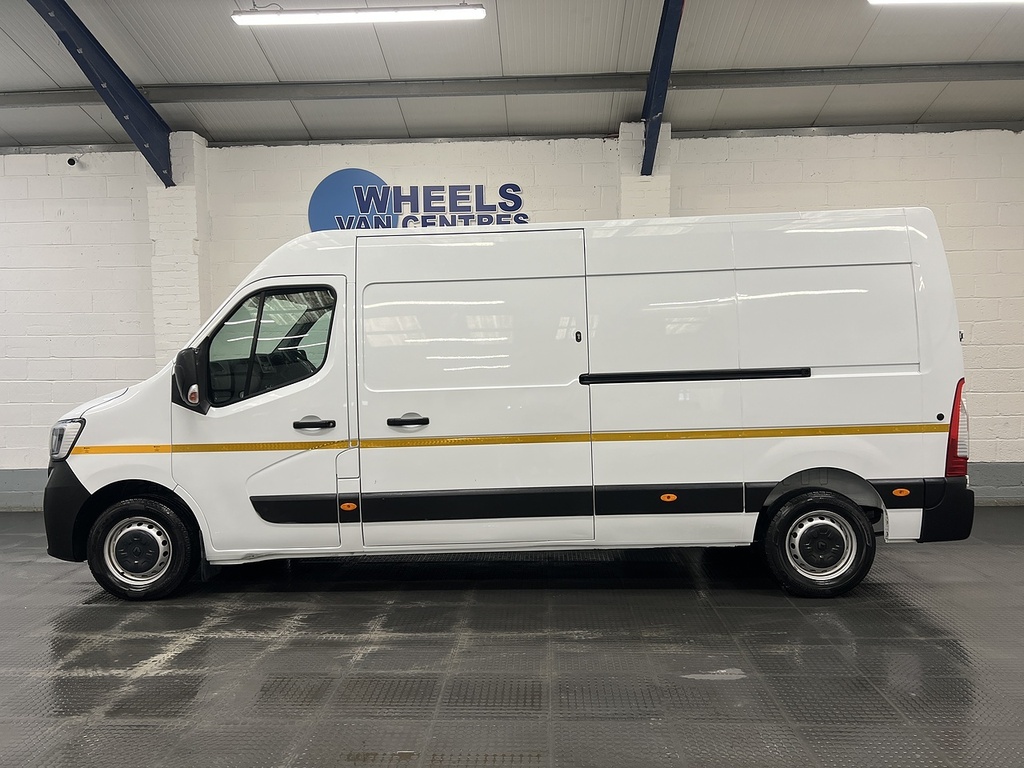 Renault Master 2.3 Dci 35 Start Panel Van Fwd L White #2